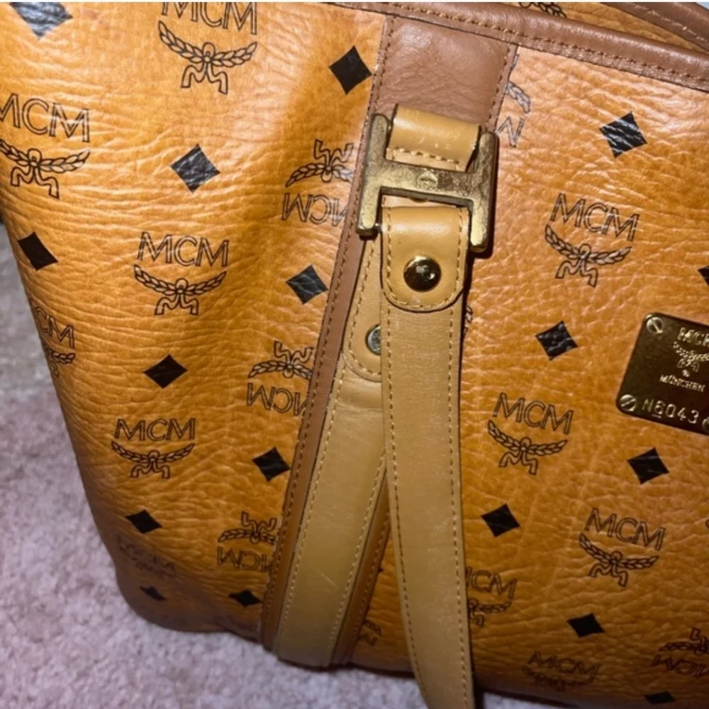 MCM Visetos Brown cognac Logo Tote Bag signature coated canvas with leather trim - Picture 4 of 12